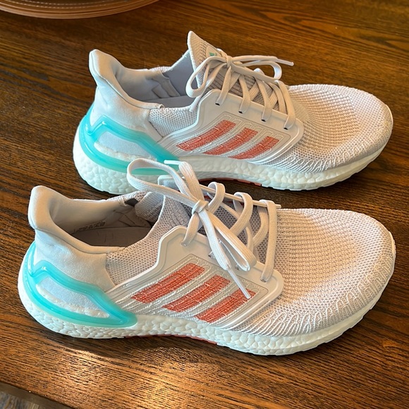 adidas Shoes - Adidas Ultraboost Sneakers Runners Shoes Womens 9.5